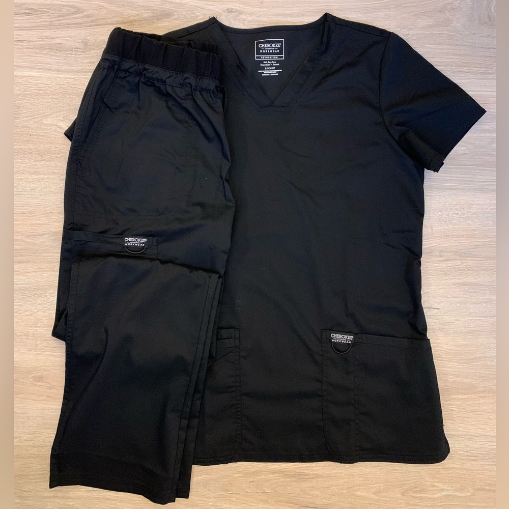 Cherokee Black Scrubs Set, Size Small